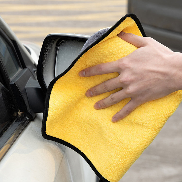 Car Wash Mitt & Car Cleaning Towels